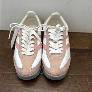 Tretorn Women's Athletic Shoes in White, Pink, and Tan